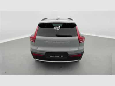 Volvo XC40 1.5 T2 Essential AUTO/FULL LED/CARPLAY/JA17/PDC (2023) - Photo 5