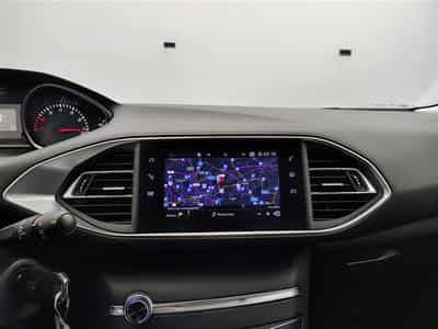 Peugeot 308 1.2 PureTech 110cv Active NAVI / PDC AR / JA 16" (2019) - Photo 11