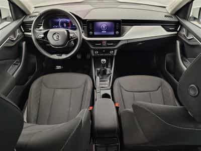 Skoda Kamiq 1.0 TSI Ambition CARPLAY / FULL LED / CAMERA / JA 16" (2022) - Photo 8