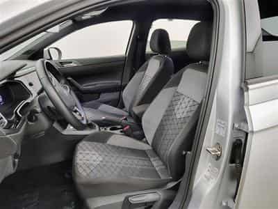 VW Taigo 1.0 TSI 115cv DSG R-Line CARPLAY / FULL LED / CAMERA / JA 18 (2025) - Photo 7