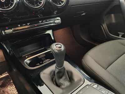 Mercedes A 160 A 160 Business NAVI/PDC AV AR (2022) - Photo 12