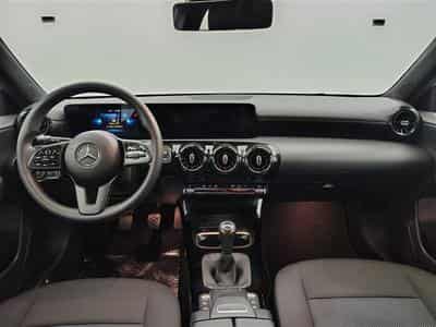 Mercedes A 160 A 160 Business NAVI/PDC AV AR (2022) - Photo 8