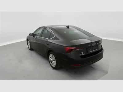Skoda Octavia 1.4 TSI PHEV Clever+ DSG/NAVI/FULL LED/JA17/PDC (2021) - Foto 2