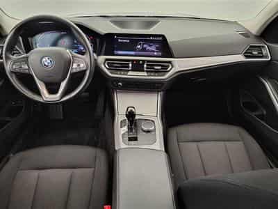 BMW 320 320eA PHEV Business NAVI/FULL LED/JA/PDC (2021) - Foto 8
