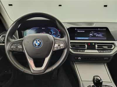 BMW 320 320eA PHEV Business NAVI/FULL LED/JA/PDC (2021) - Foto 9