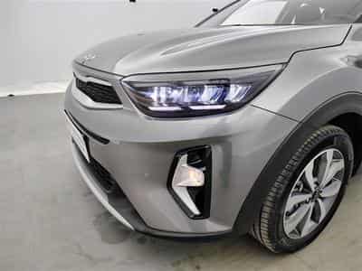 Kia Stonic 1.2 MPI 79cv Silver NAVI / CAMERA / CARPLAY / ALU (2025) - Foto 15