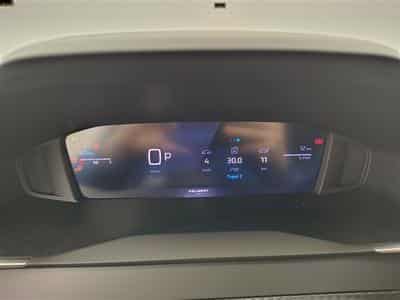 Peugeot 2008 1.2 Hybrid 145cv E-DSC6 Allure NAVI / FULL LED /CUIR PARTIEL (2026) - Foto 10