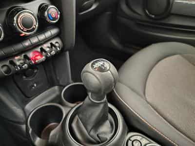MINI Cooper 1.5 D One NAVI/JA15 (2019) - Foto 12