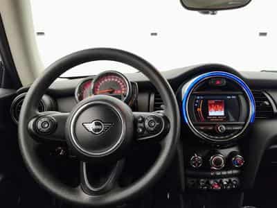 MINI Cooper 1.5 D One NAVI/JA15 (2019) - Foto 9