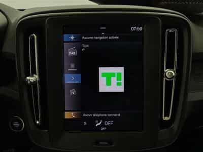Volvo XC40 1.5 T2 Essential FULL LED/CARPLAY/JA17/PDC (2023) - Foto 11