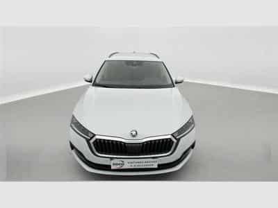 Skoda Octavia SW 1.0 e-TSI DSG Navi Cockpit / Led / PDC av+ar / (2024) - Photo 4