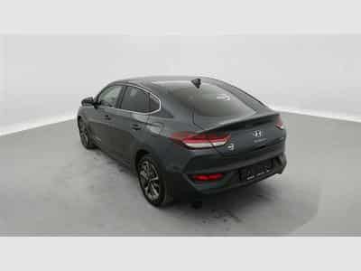Hyundai i30 Fastback 1.0 T MHEV Sky 7DCT 48V *NAVI/CAM/CUIR/FULL LED* (2023) - Photo 2