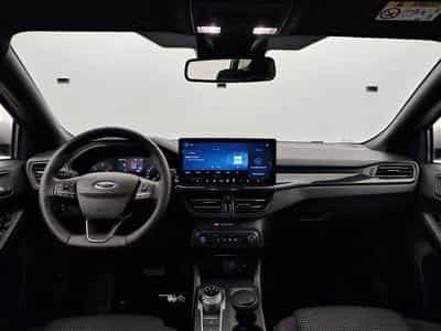 Ford Focus SW EcoBlue PowerShift ST-Line NAV/FULL LED/CAM+PDC/CARPLAY (2025) - Photo 8