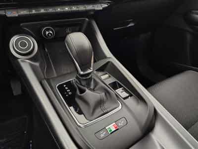 Alfa-Romeo Tonale 1.6 DDCT Sprint NAVI / FULL LED / PDC AV+AR / JA 18" (2022) - Photo 12