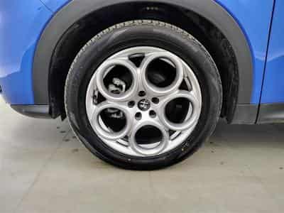 Alfa-Romeo Tonale 1.6 DDCT Sprint NAVI / FULL LED / PDC AV+AR / JA 18" (2022) - Photo 6