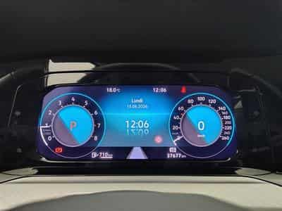 VW Golf 1.0 eTSI Life DSG NAVI / FULL LED / CARPLAY (2023) - Foto 10
