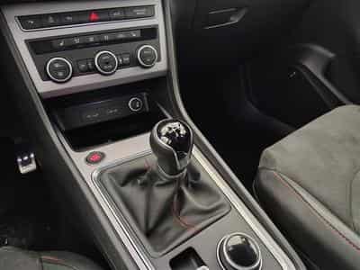 Seat Ateca 2.0 TDI 150cv "FR" NAVI / FULL LED / KEYLESS/ CAMERA / JA 19 (2023) - Foto 12