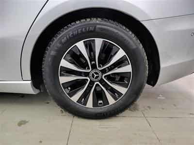 Mercedes A 180 A 180 d Business Solution S-CUIR/NAVI/FULL LED (2022) - Photo 6