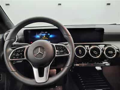 Mercedes A 180 A 180 d Business Solution S-CUIR/NAVI/FULL LED (2022) - Photo 9