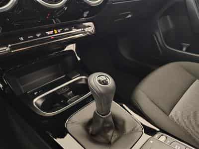 Mercedes CLA 180 CLA 180 Business Solution NAVI/JA/PDC AV AR (2022) - Photo 12