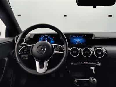 Mercedes CLA 180 CLA 180 Business Solution NAVI/JA/PDC AV AR (2022) - Photo 9