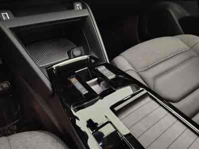 Citroen C4 X 1.2 PureTech 130cv EAT8 Shine S-CUIR / NAVI / CAMERA (2023) - Photo 12