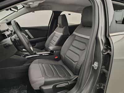 Citroen C4 X 1.2 PureTech 130cv EAT8 Shine S-CUIR / NAVI / CAMERA (2023) - Photo 7