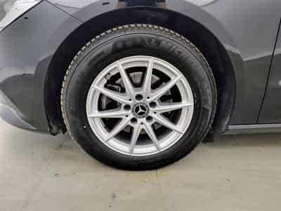 Mercedes CLA 180 Shooting Break AT7 NAVI / S-CUIR / PDC AV-AR (2023) - Photo 6