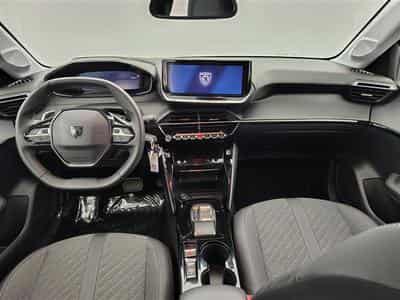 Peugeot 208 1.2 Hybrid 100cv e-DSC6 Allure CARPLAY / FULL LED / S-CUIR (2025) - Photo 8