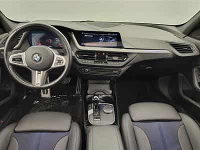 BMW 118 iA PACK M NAVI / FULL LED / S-CUIR / PANO (2023) - Photo 8