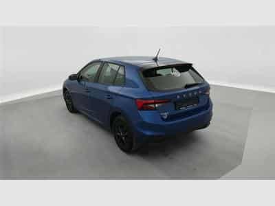 Skoda Fabia 1.0 TSI 95Cv Young Edition CARPLAY / CAMERA / FULL LED / ALU (2025) - Foto 2