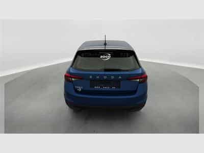 Skoda Fabia 1.0 TSI 95Cv Young Edition CARPLAY / CAMERA / FULL LED / ALU (2025) - Foto 5
