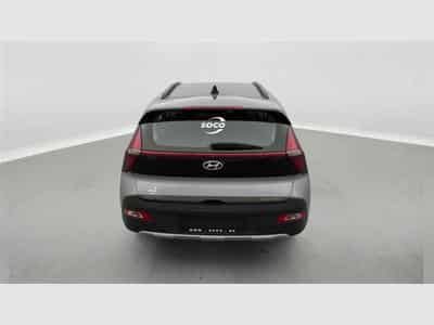 Hyundai Bayon 1.0 T-GDi MHEV DCT Sky CARPLAY / FULL LED / CAMERA / KEYLESS (2023) - Photo 5