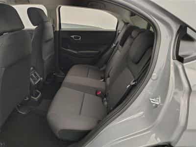 Honda HR-V 1.5 HEV Elegance NAVI / CARPLAY / CAMERA / ALU / PDC (2025) - Photo 13