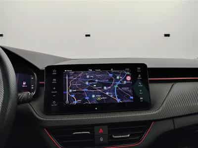 Skoda Scala 1.0 TSI MonteCarlo DSG *NAVI/FULL LED/T.PANO/CAM/JA18* (2024) - Foto 11