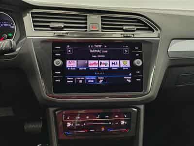 VW Tiguan 1.5 TSI 150cv DSG Life CARPLAY / CAMERA / ALU / PDC Av-Ar (2023) - Foto 11