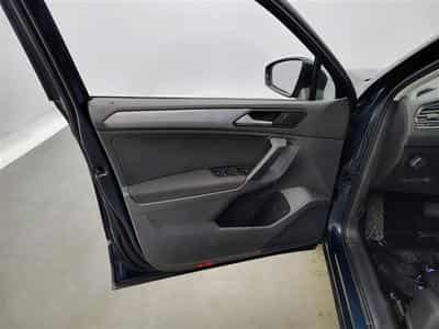 VW Tiguan 1.5 TSI 150cv DSG Life CARPLAY / CAMERA / ALU / PDC Av-Ar (2023) - Foto 12