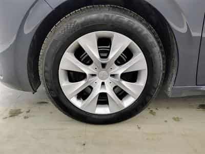 Peugeot 208 1.2i PureTech Like S&S (EU6.2) (2019) - Foto 6