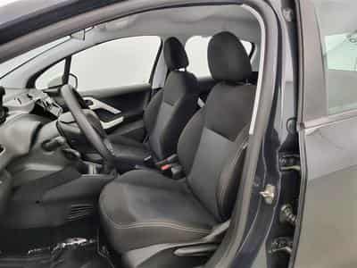 Peugeot 208 1.2i PureTech Like S&S (EU6.2) (2019) - Foto 7