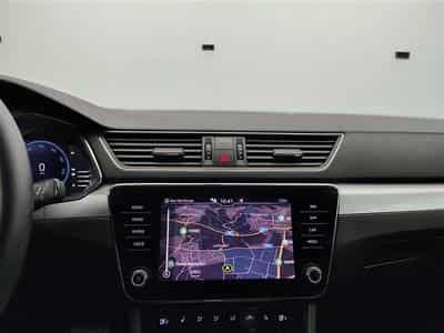 Skoda Superb 1.5 TSI ACT Clever+ DSG (2023) - Photo 11