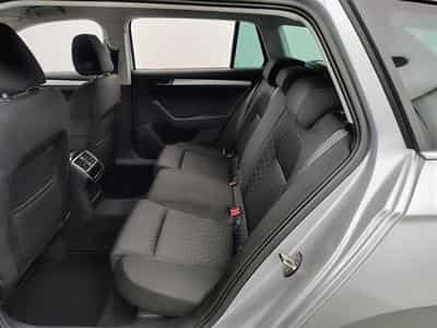 Skoda Superb 1.5 TSI ACT Clever+ DSG (2023) - Photo 13
