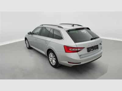 Skoda Superb 1.5 TSI ACT Clever+ DSG (2023) - Photo 2