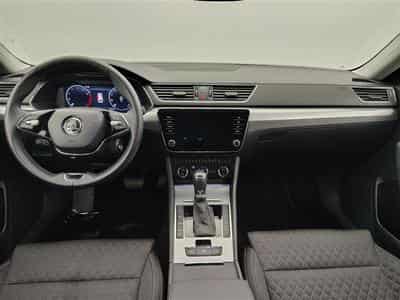 Skoda Superb 1.5 TSI ACT Clever+ DSG (2023) - Photo 8