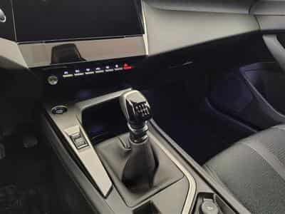 Peugeot 308 1.2 PureTech Allure S-CUIR / NAVI / CARPLAY / CAMERA (2023) - Photo 12