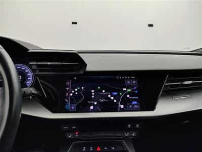 Audi A3 30 TFSI S-Tronic S-Line Cuir / Navi / Led (2021) - Photo 11