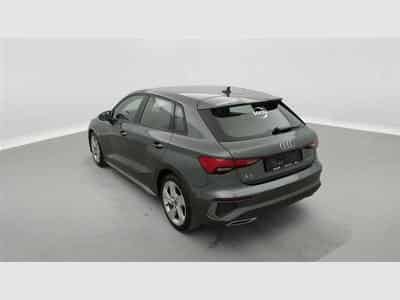 Audi A3 30 TFSI S-Tronic S-Line Cuir / Navi / Led (2021) - Photo 2