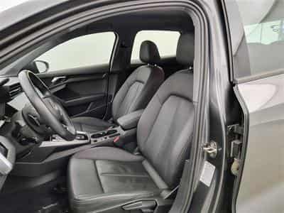 Audi A3 30 TFSI S-Tronic S-Line Cuir / Navi / Led (2021) - Photo 7