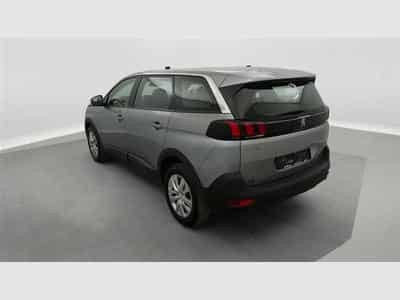 Peugeot 5008 1.5 BlueHdi EAT8 Active Pack NAVI / FULL LED / CARPLAY (2023) - Photo 2