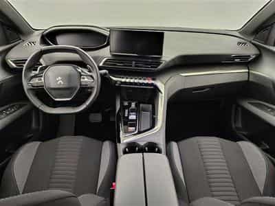 Peugeot 5008 1.5 BlueHdi EAT8 Active Pack NAVI / FULL LED / CARPLAY (2023) - Photo 8