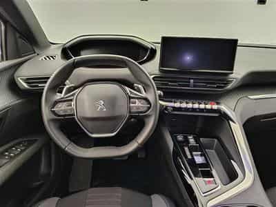 Peugeot 5008 1.5 BlueHdi EAT8 Active Pack NAVI / FULL LED / CARPLAY (2023) - Photo 9